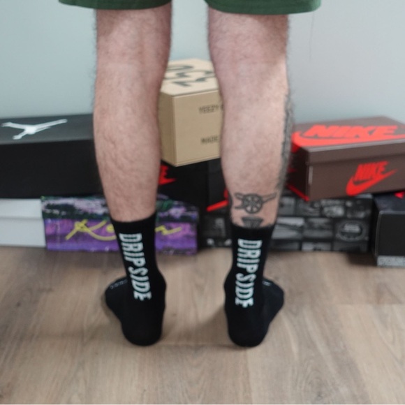 2 Pack Black Premium Breathable Socks - Picture 5 of 8